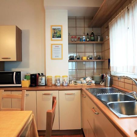 Primo Piano Guesthouse - Bari Policlinico Екстер'єр фото